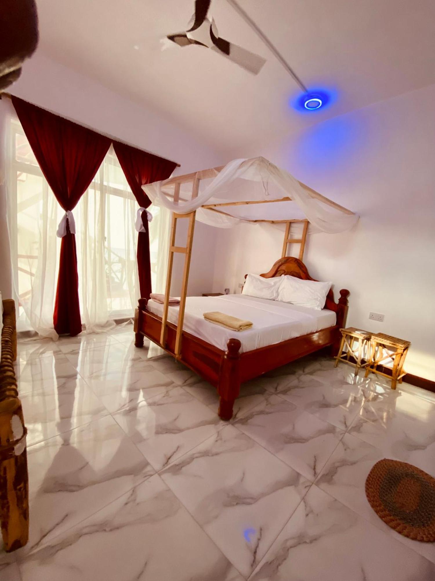 Zaina'S Beach House Нунгви Екстериор снимка